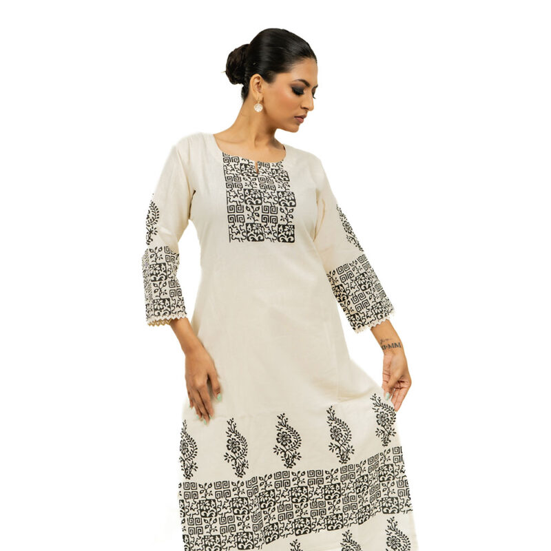Half White Kurti Set in Khadi Fabric with Black Screen Print – Elegant & Comfortable